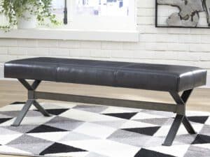 Lariland Bench