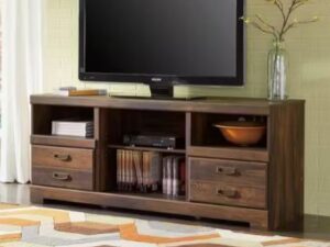 Quinden TV Stand