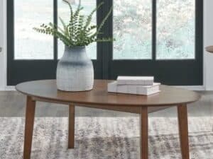 Gordonay Cocktail Table
